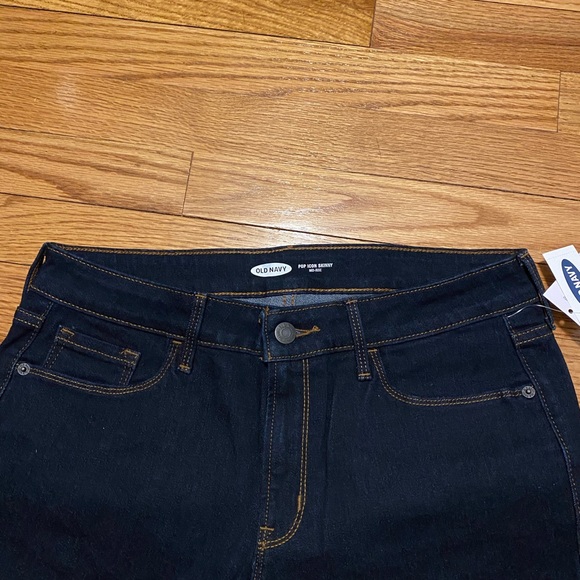 NWT Mid-Rise Pop Icon Skinny Dark-Wash Jeans 8P - Picture 6 of 7